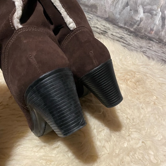 Clarks suede boots - Picture 10 of 14